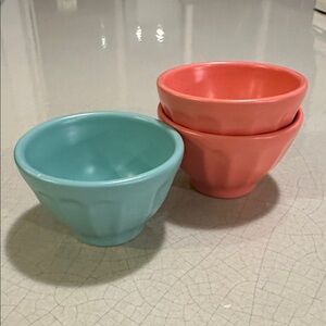 Anthropologie Ceramic 3 Bowl Set - Coral and Teal